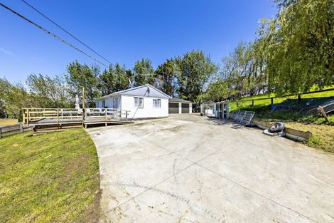 Photo of property in 141 Karioitahi Road, Waiuku, 2683