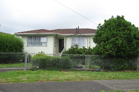Photo of property in 48 Wellesley Road, Mangere Bridge, Auckland, 2022