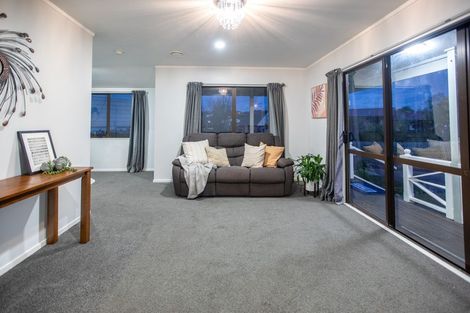 Photo of property in 6 Essendon Court, Glenview, Hamilton, 3206