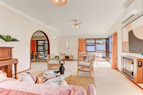 Photo of property in 24 Stafford Street, Springvale, Whanganui, 4501