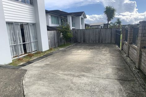 Photo of property in 69 Killybegs Drive, Pinehill, Auckland, 0632