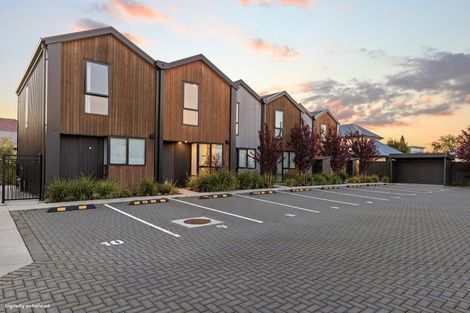 Photo of property in 2/111 Edgeware Road, St Albans, Christchurch, 8014