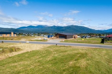 Photo of property in 52 Burnby Drive, Te Anau, 9679