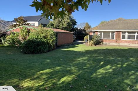 Photo of property in 7 Garreg Road, Fendalton, Christchurch, 8052