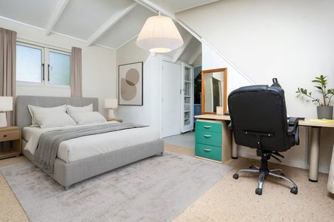 Photo of property in 34 The Avenue, Albany, Auckland, 0632