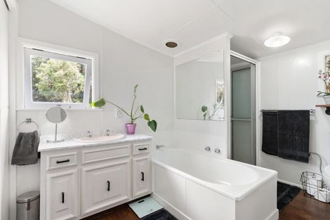 Photo of property in 808 Pahiatua Pongaroa Road, Pahiatua, 4982