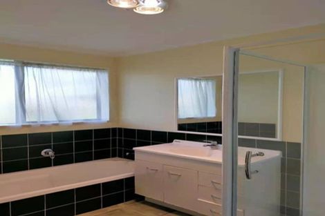 Photo of property in 62 Hillside Road, Papatoetoe, Auckland, 2025