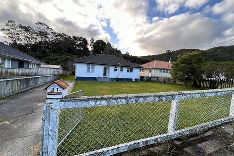 Photo of property in 37 Fleet Street, Naenae, Lower Hutt, 5011