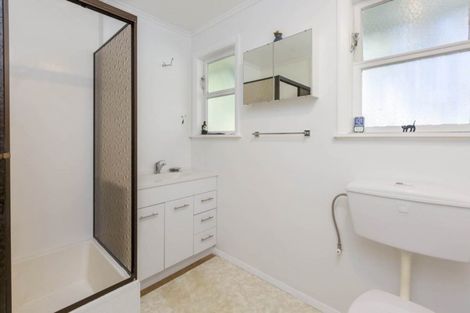 Photo of property in 42 Gillespies Road, Birchville, Upper Hutt, 5018