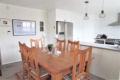 Photo of property in 35 Tama Street, Alicetown, Lower Hutt, 5010