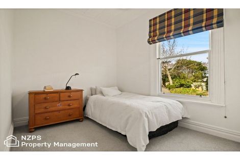 Photo of property in 44 Glendevon Place, Vauxhall, Dunedin, 9013