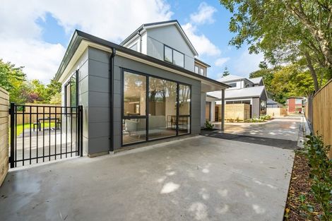Photo of property in 47c Heretaunga Square, Silverstream, Upper Hutt, 5019