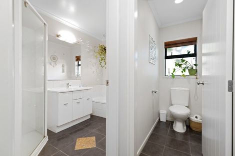 Photo of property in 41 Tomika Crescent, Papamoa Beach, Papamoa, 3118