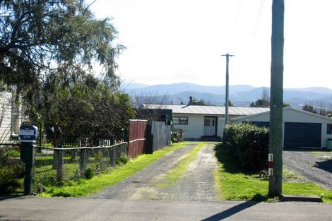 Photo of property in 236 High Street South, Carterton, 5713