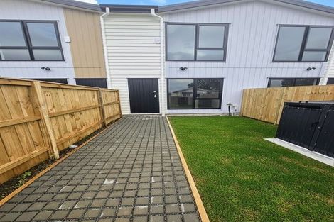 Photo of property in 4/20a Cleek Road, Mangere East, Auckland, 2024