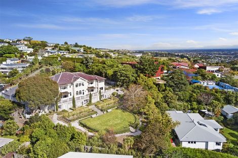 Photo of property in 141 Hackthorne Road, Cashmere, Christchurch, 8022