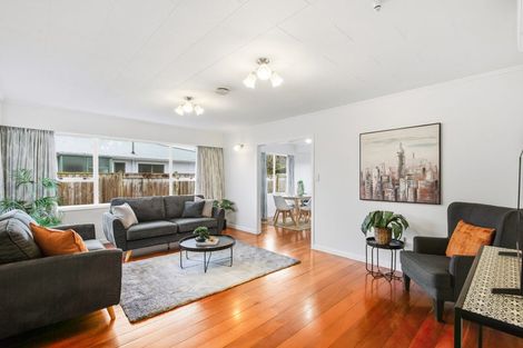 Photo of property in 247 Mangorei Road, Merrilands, New Plymouth, 4312