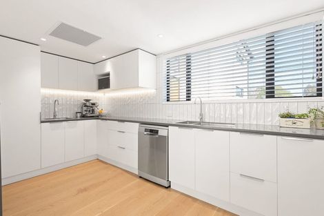 Photo of property in 182 Ilam Road, Ilam, Christchurch, 8041