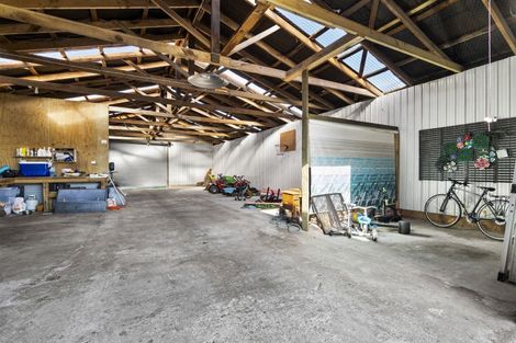 Photo of property in 129 Bridge Street, Eltham, 4322