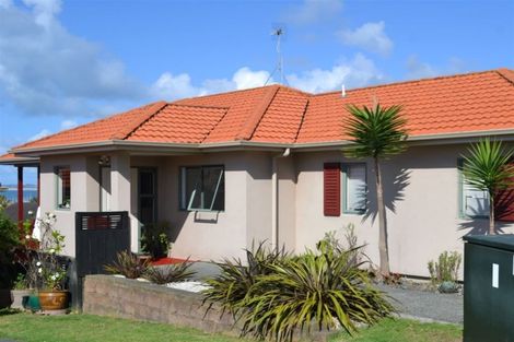 Photo of property in 30 Midshipman Court, Gulf Harbour, Whangaparaoa, 0930