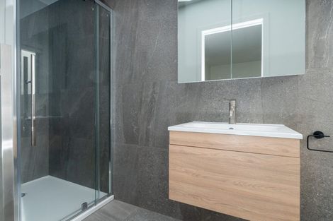 Photo of property in 4/56 Salisbury Road, Birkdale, Auckland, 0626