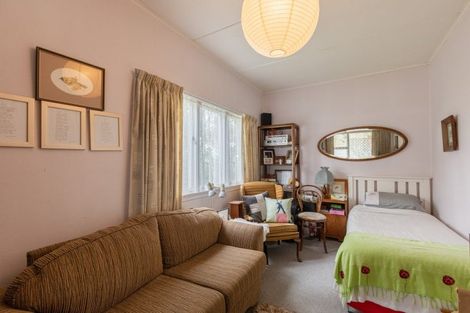 Photo of property in 57 Waverley Street, Waipawa, 4210