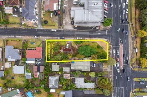 Photo of property in 2b Norval Road, Henderson, Auckland, 0610