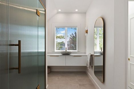 Photo of property in 93 Carlton Mill Road, Merivale, Christchurch, 8014