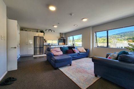 Photo of property in 4/232 Main Road, Tawa, Wellington, 5028