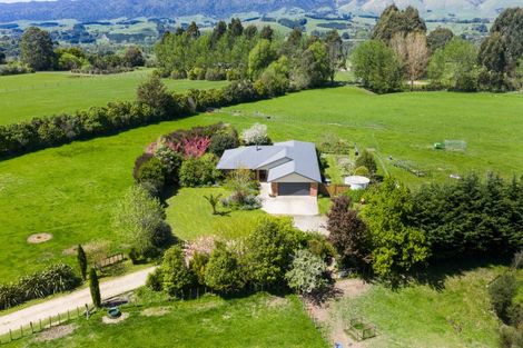 Photo of property in 946f Finnis Road, Pohangina, Ashhurst, 4884