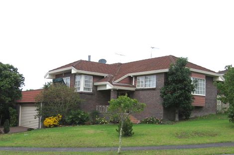 Photo of property in 42 Cherub Place, West Harbour, Auckland, 0618