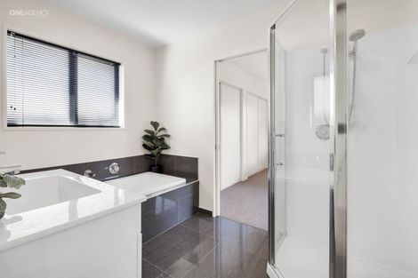 Photo of property in 13 Waimarie Street, Pegasus, 7612