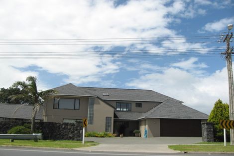 Photo of property in 829 Whangaparaoa Road, Manly, Whangaparaoa, 0930