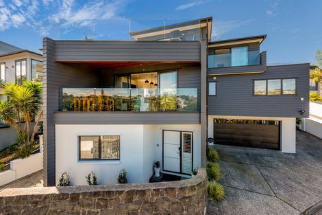 Photo of property in 131 Beach Road, Castor Bay, Auckland, 0620