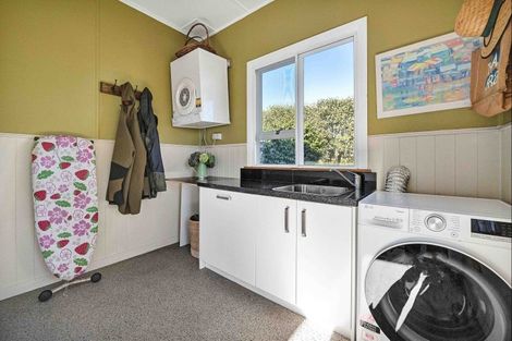 Photo of property in 7091 South Road, Warea, New Plymouth, 4381