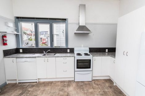 Photo of property in 101 Brougham Street, Mount Victoria, Wellington, 6011