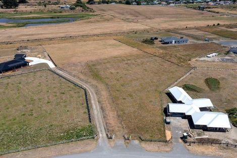 Photo of property in 16 Mowhia Grove, Waitarere, Levin, 5510