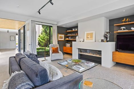 Photo of property in 1/141 Peterborough Street, Christchurch Central, Christchurch, 8013