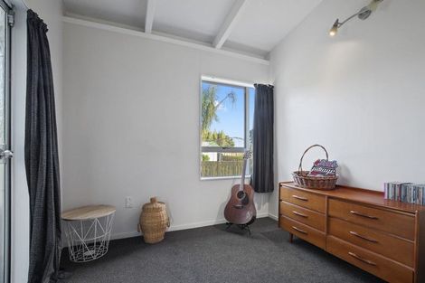 Photo of property in 13 Stack Road, Port Waikato, Tuakau, 2695