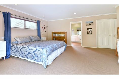 Photo of property in 52 Puhoi Road, Puhoi, Warkworth, 0994