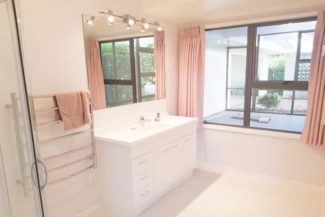 Photo of property in 49 Layton Road, Manly, Whangaparaoa, 0930