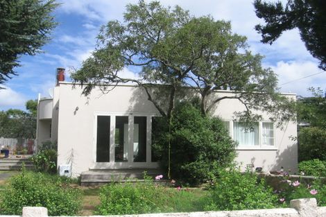 Photo of property in 22 Putnam Street, Northland, Wellington, 6012