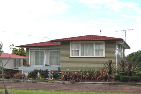 Photo of property in 14 Ted William Street, New Windsor, Auckland, 0600