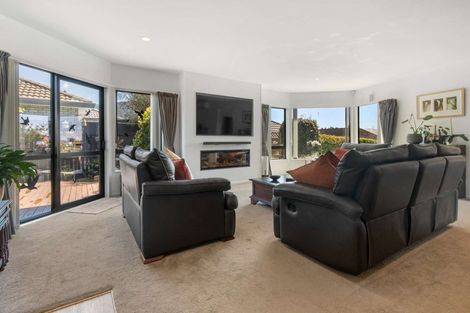 Photo of property in 16b Bullmore Place, Pukehangi, Rotorua, 3015