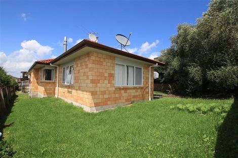 Photo of property in 36 Norm Pellow Drive, Manurewa, Auckland, 2105