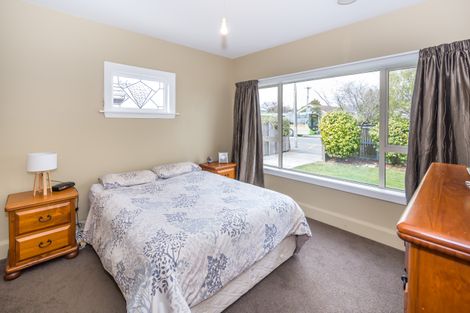 Photo of property in 37 Frankleigh Street, Somerfield, Christchurch, 8024