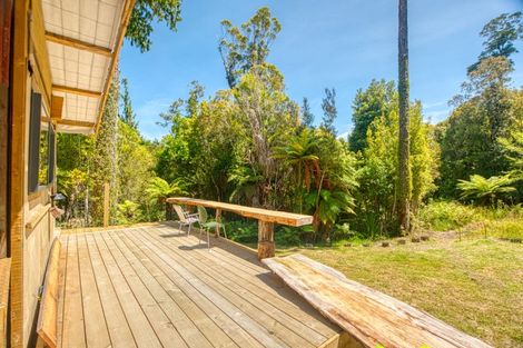 Photo of property in 215 Clifton Road, Kaiata, Greymouth, 7805