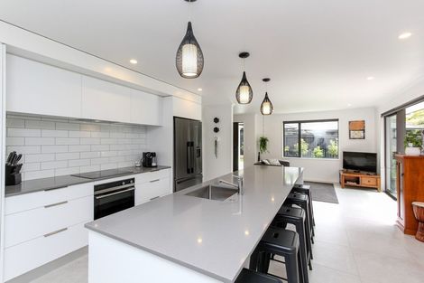 Photo of property in 18 Rotokare Crescent, Whalers Gate, New Plymouth, 4310