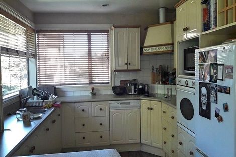 Photo of property in 5 Oaktree Lane, Bishopdale, Christchurch, 8053