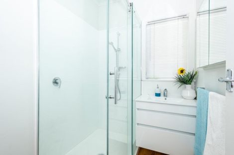 Photo of property in 22 Turenne Street, Inner Kaiti, Gisborne, 4010